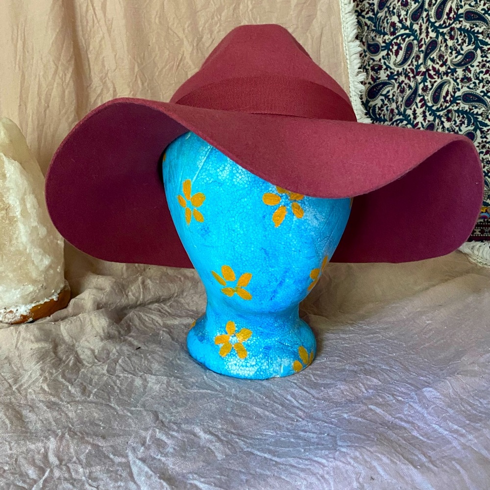 Fashionable hat